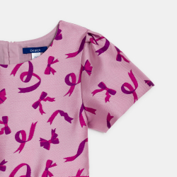 فستان جاكار عليه نقش ربطة...